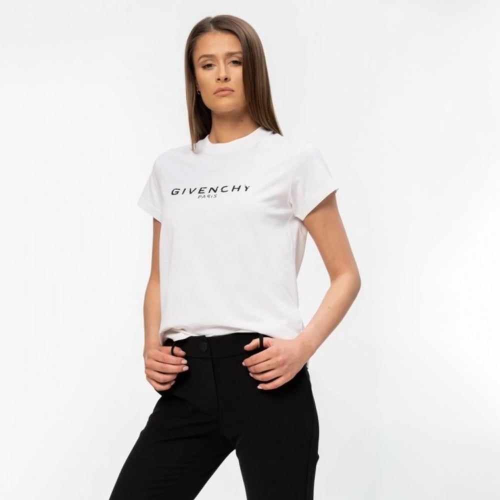 Givenchy Logo Classic Graphic Short Sleeve Tee - Picture 14 of 16